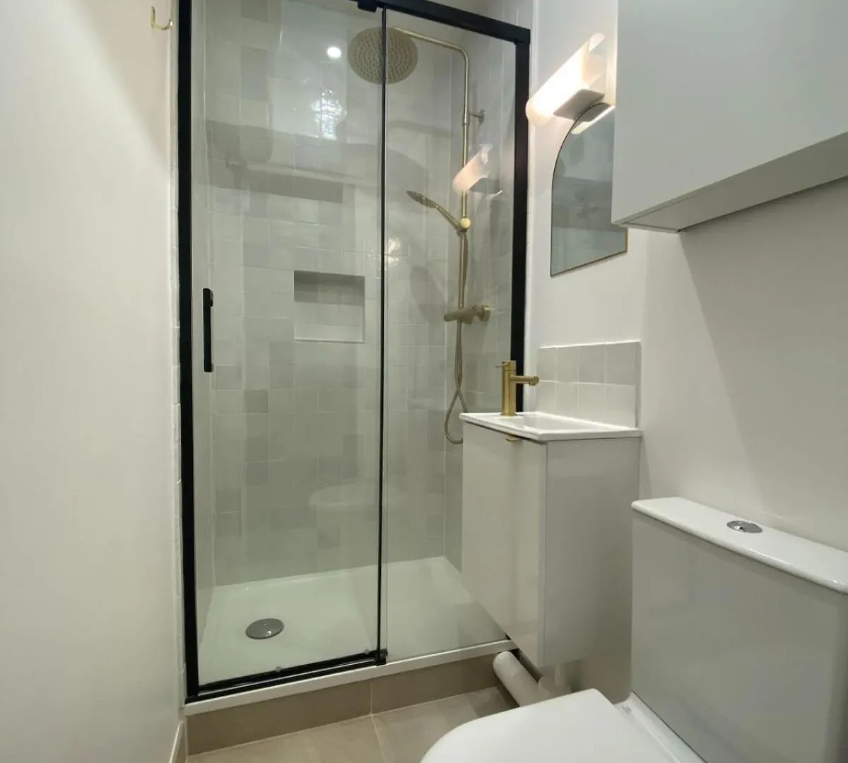 Apartment Flexliving - - Paradis